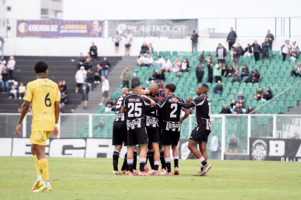 Arthur Martins fez o gol do Figueirense - Foto: Patrick Floriani/FFC
